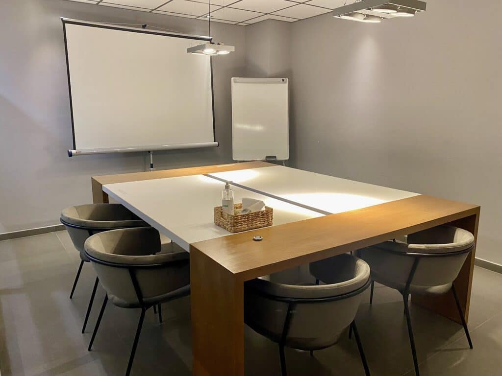 Sala reuniones privadas Almería