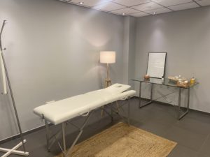 Sala negocia masajes